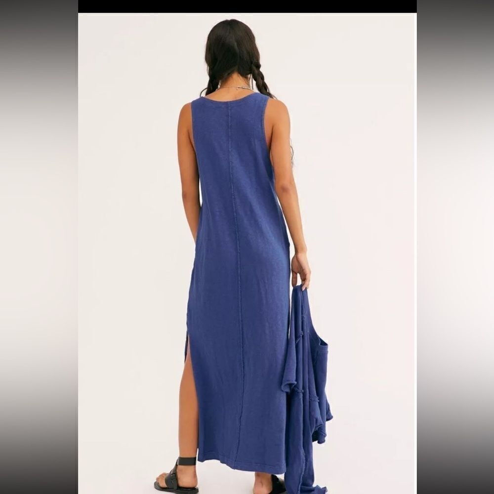 FREE PEOPLE BEACH SHORE TO SHORE MIDI TANK DRESS IN INDIGO SPELL SMALL - Picture 2 of 3